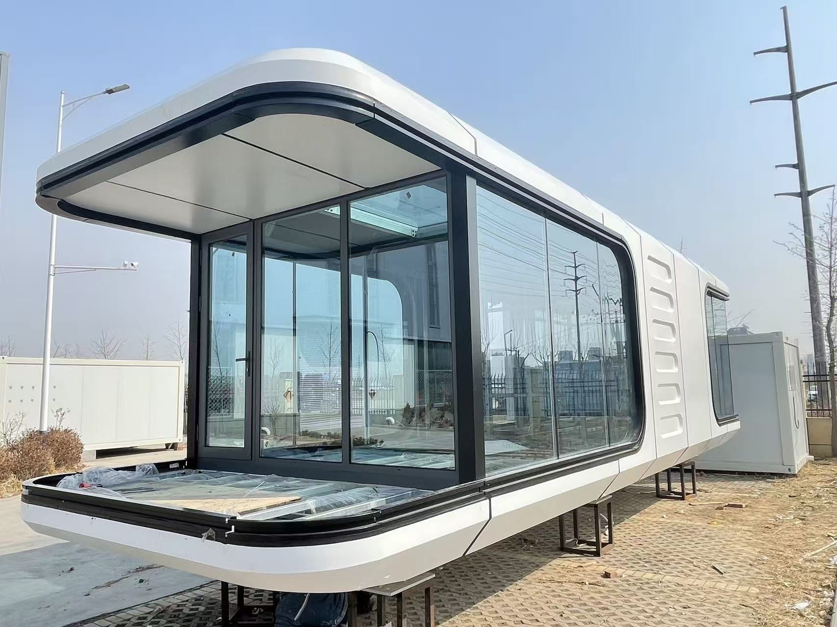 Space Capsule – instalare