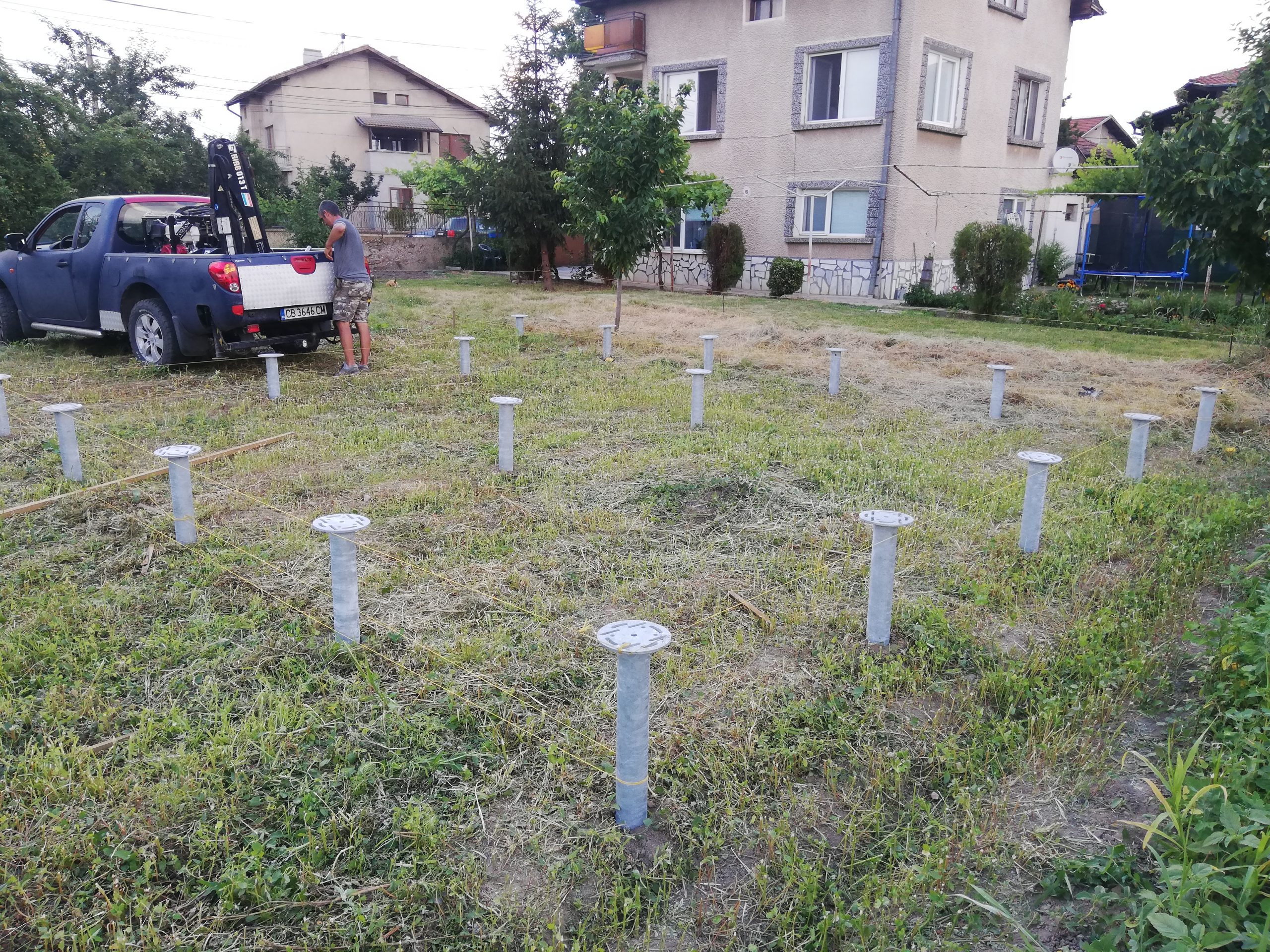 Șuruburi pentru pământ
